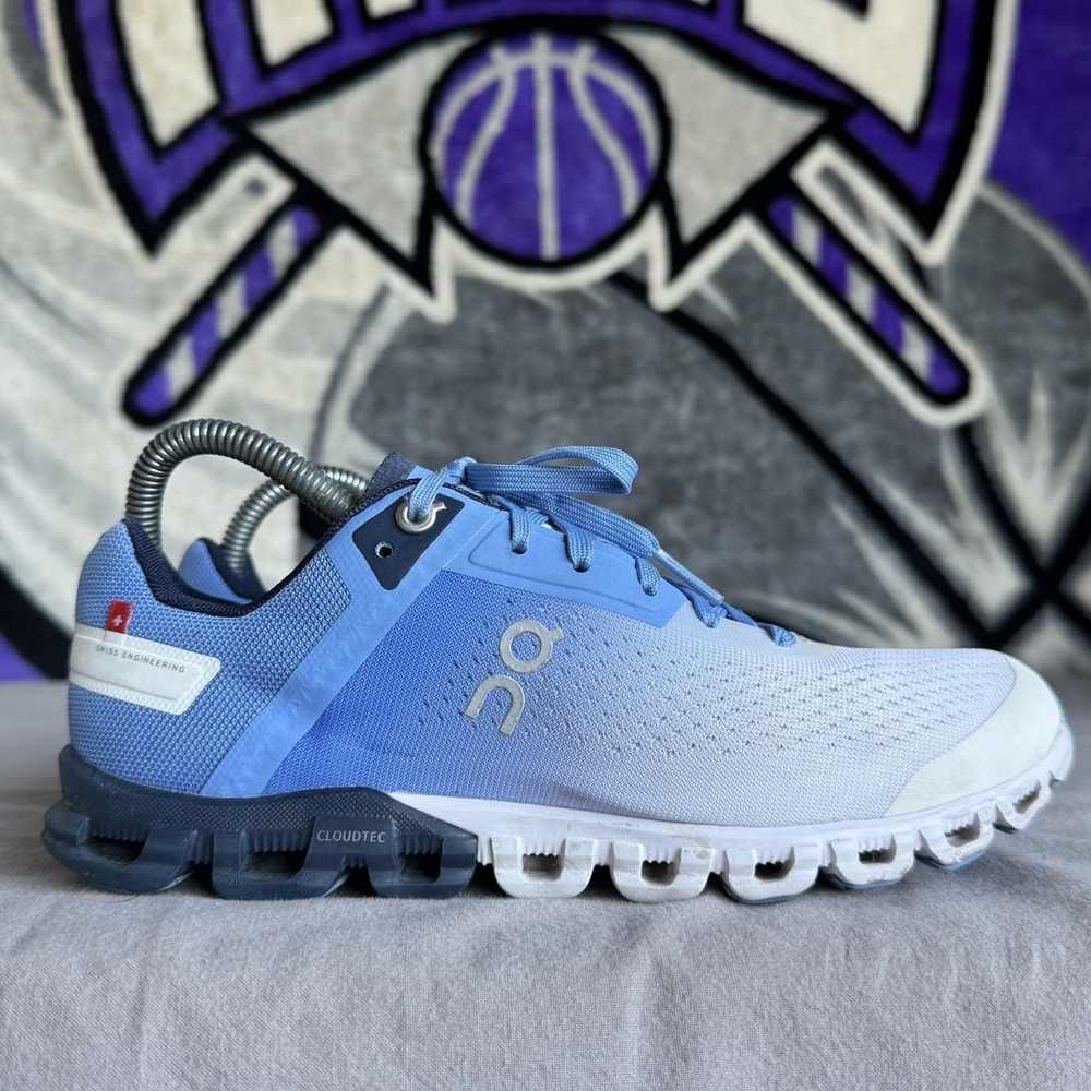 Size 7 - On Cloudflow Marina/White 35.99233 Shoes - Picture 3 of 10